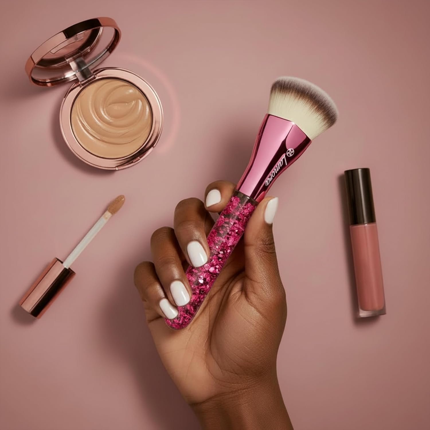 Foundation Brush Heart Pink - Lamora Beauty
