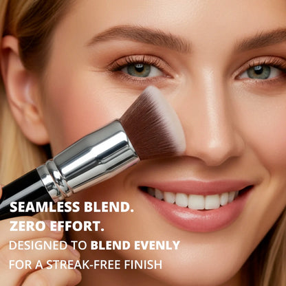 Foundation Brush Black - Lamora Beauty