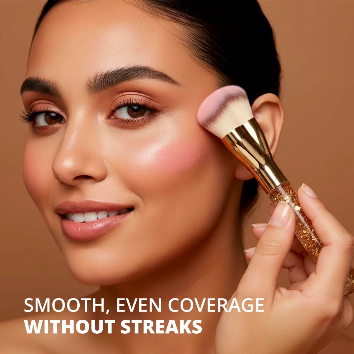 Foundation Brush Heart Gold - Lamora Beauty