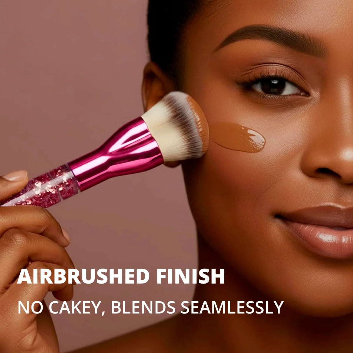 Foundation Brush Heart Pink - Lamora Beauty